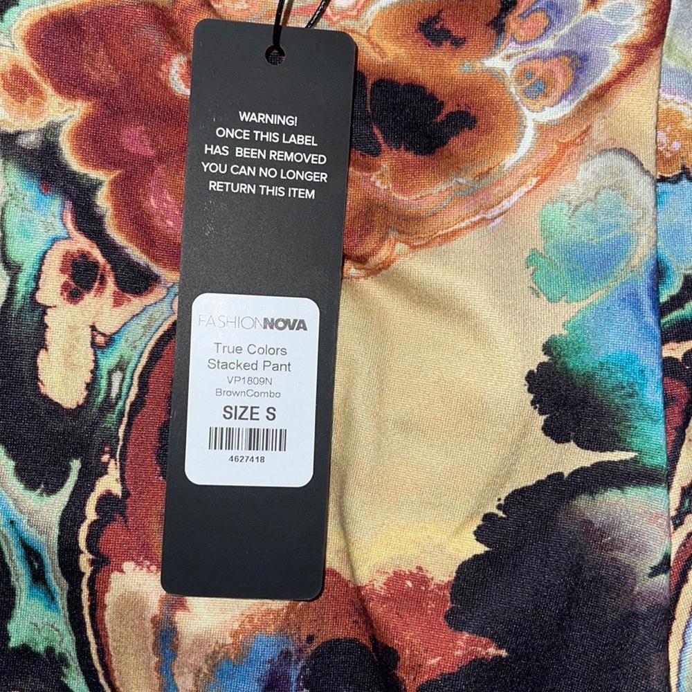 Fashion Nova Size S stretchy multicolor pants ✨ - Picture 7 of 7
